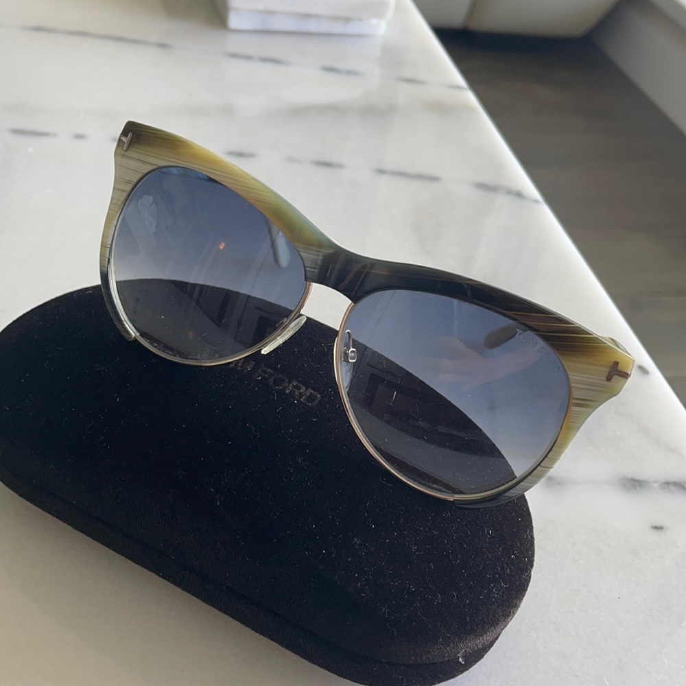 TOM FORD SUNGLASSES